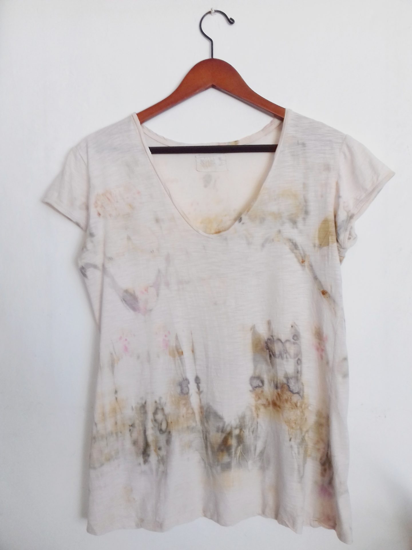 eco-dye-shirt-vayven-apparel