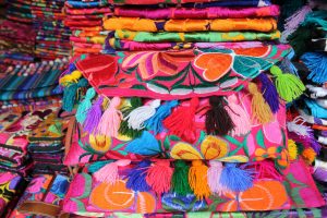 artesanias-mercado-san-cristobal-de-las-casas-chiapas-espacio-vayven-blog